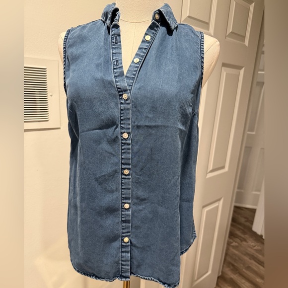 a new day Tops - A New Day Sleeveless Denim Button-Down Shirt